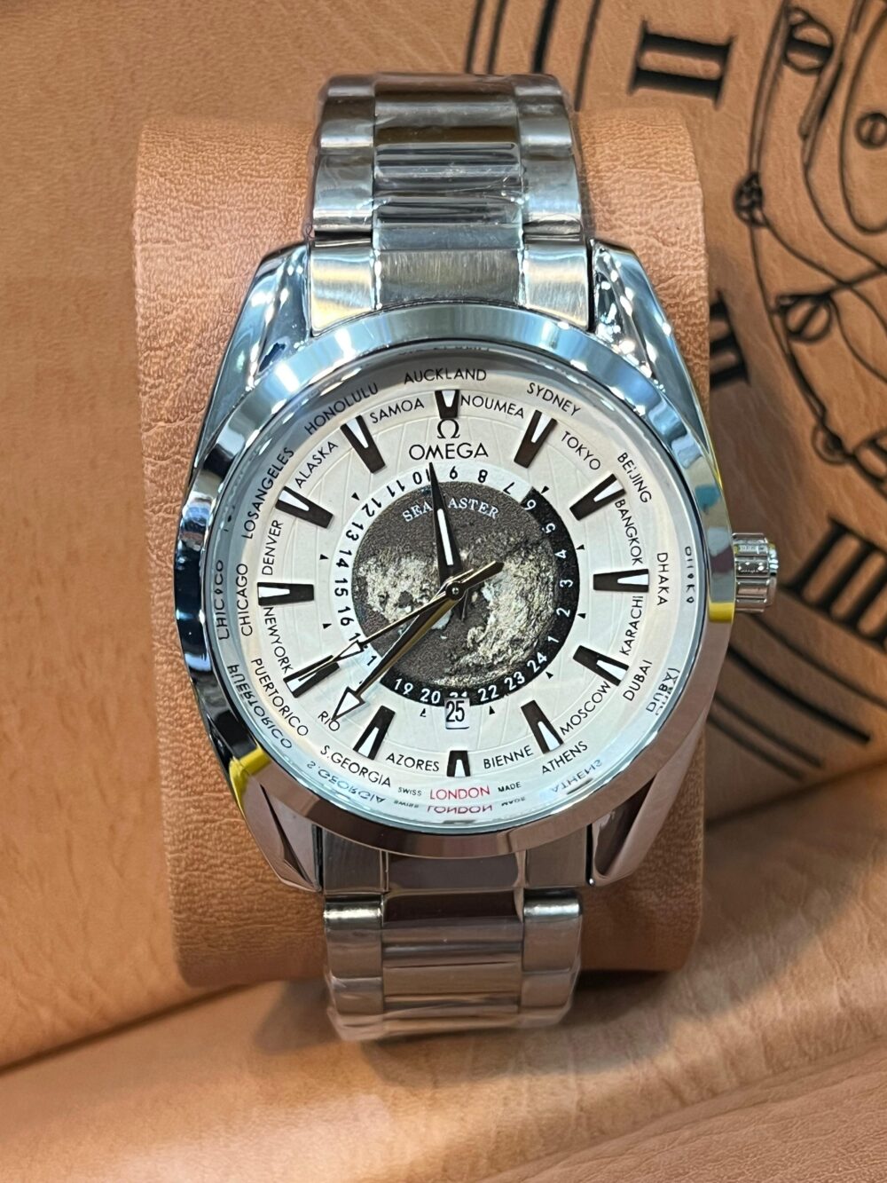 The Omega Seamaster Watch - Image 6